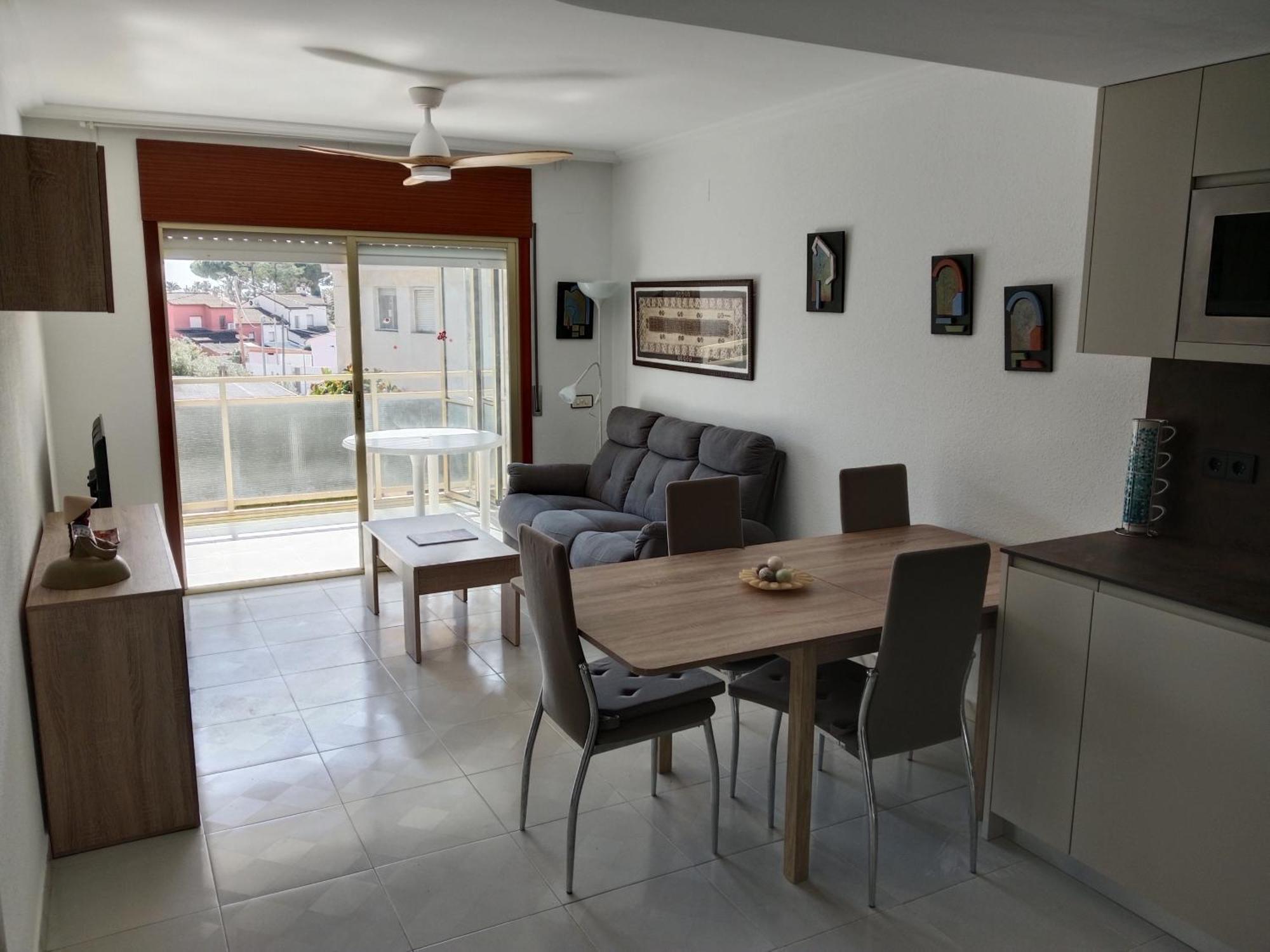 Cozzy Flat In A Quiet And Nice Area / Acogedor Apartamento En Zona Tranquila Y Agradable Cambrils Exterior photo